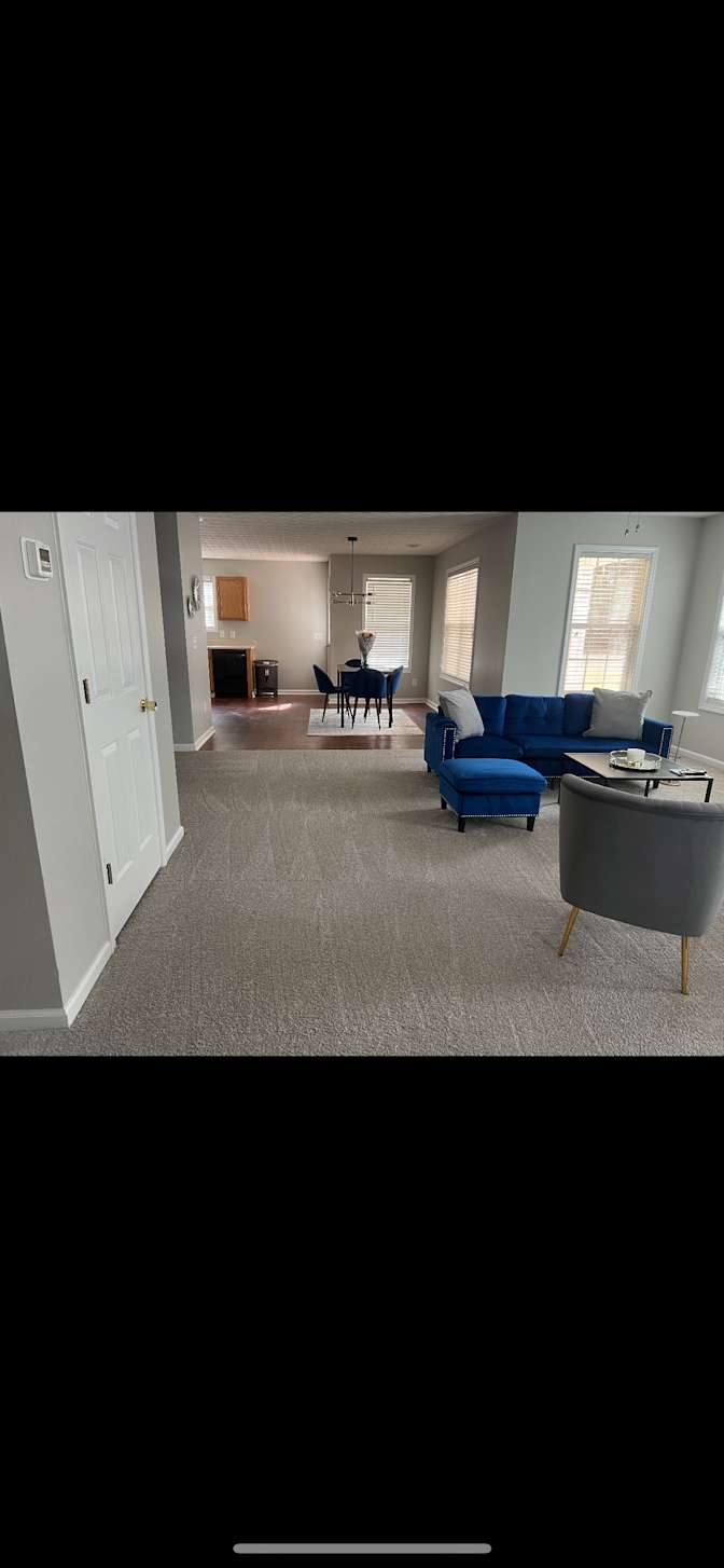 Athens room for rent's room