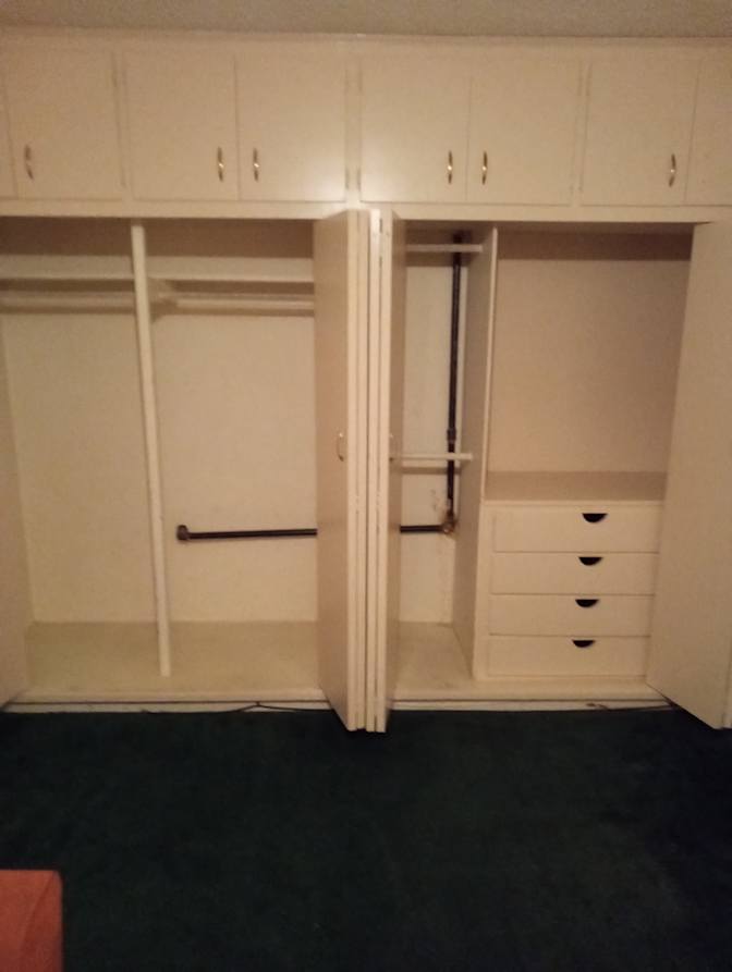 Tom's room