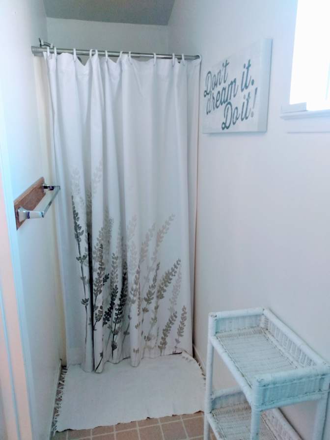 Andrea's room