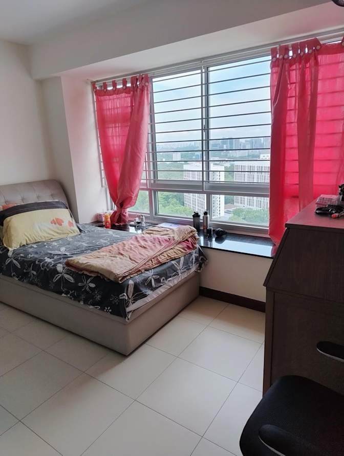 Anshika's room