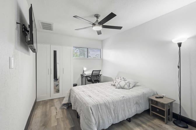 PadSplit's room