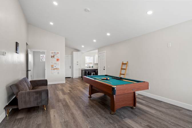 Livints Coliving Share Houses's room