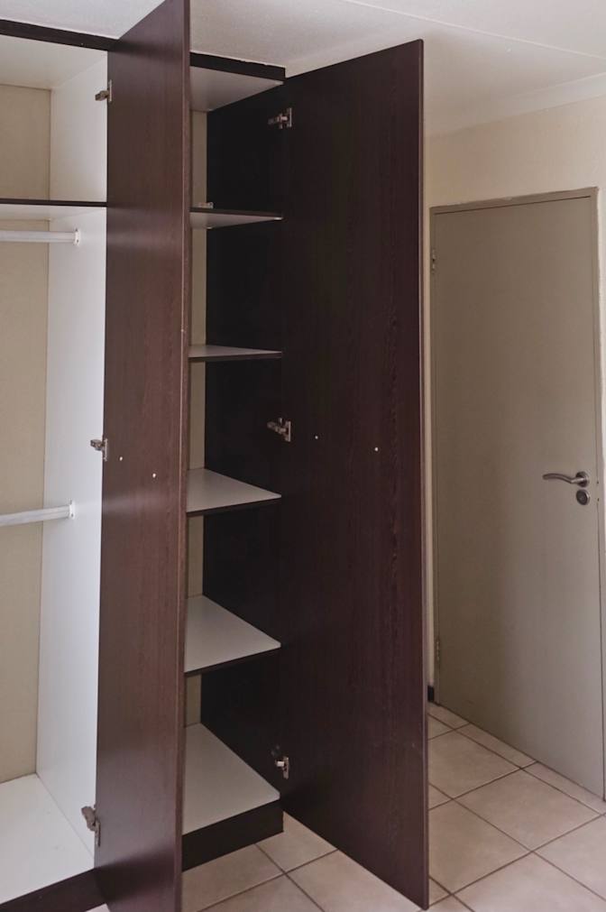 Jae's room