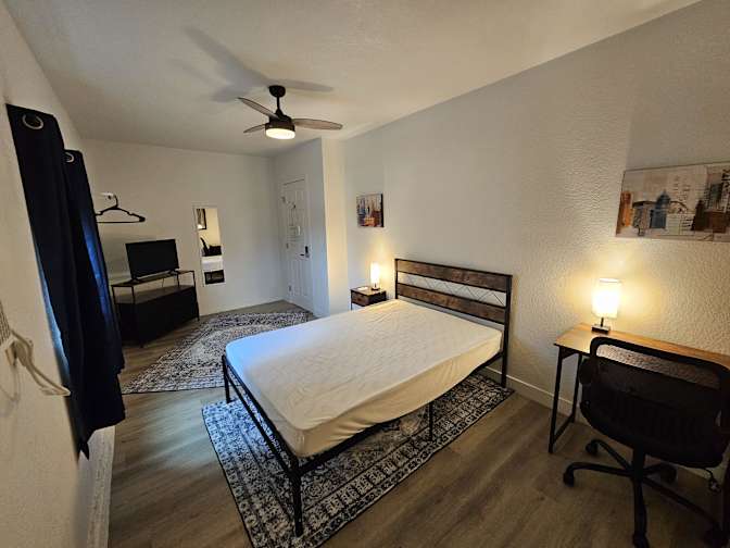 PadSplit's room