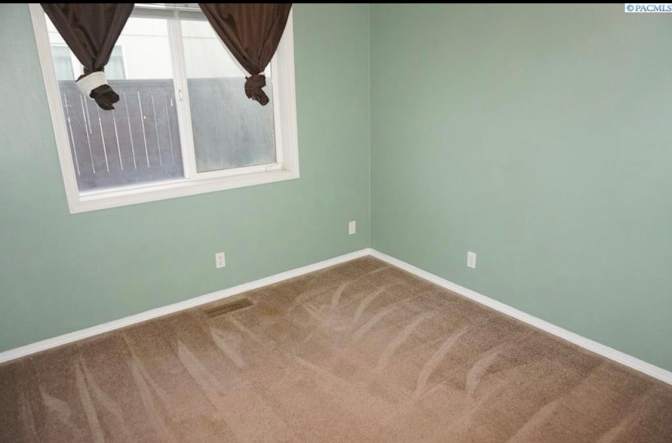 Vale's room