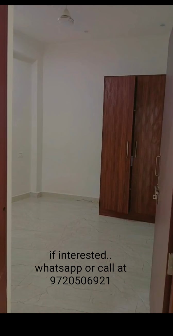 Prachi Chauhan's room