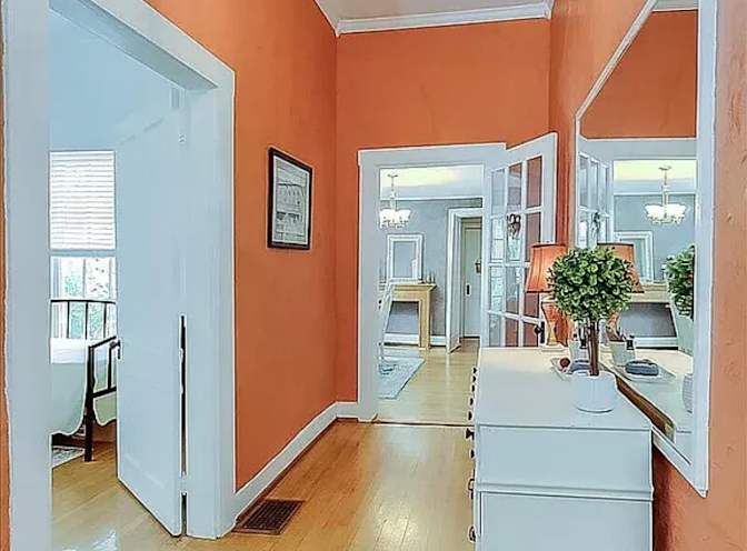 Hannah's room