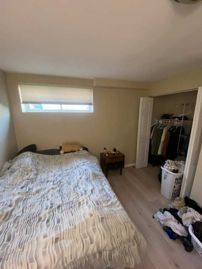 Nic's room