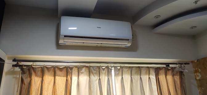 Meera Liz's room