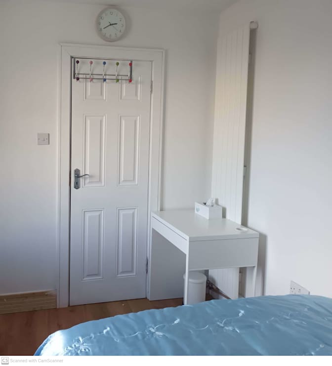 Saj's room