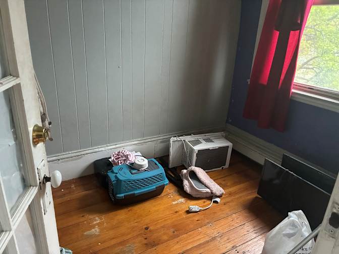 Anna's room