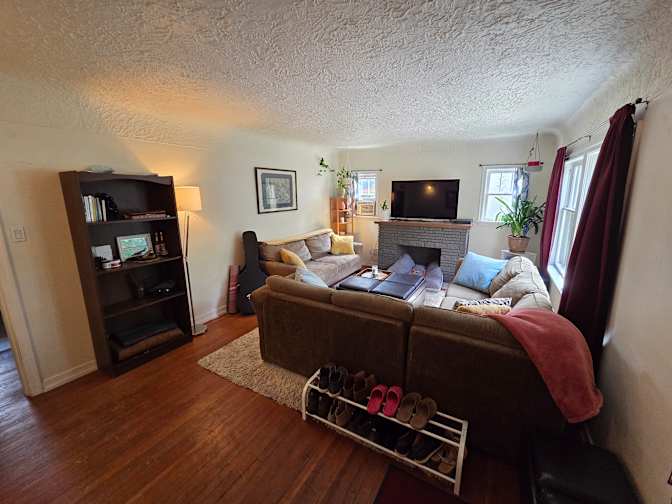 Jaclyn's room