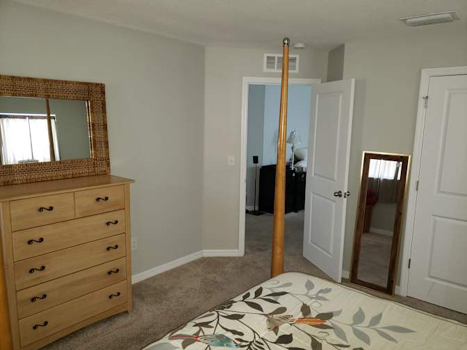 brian henly Lordson's room