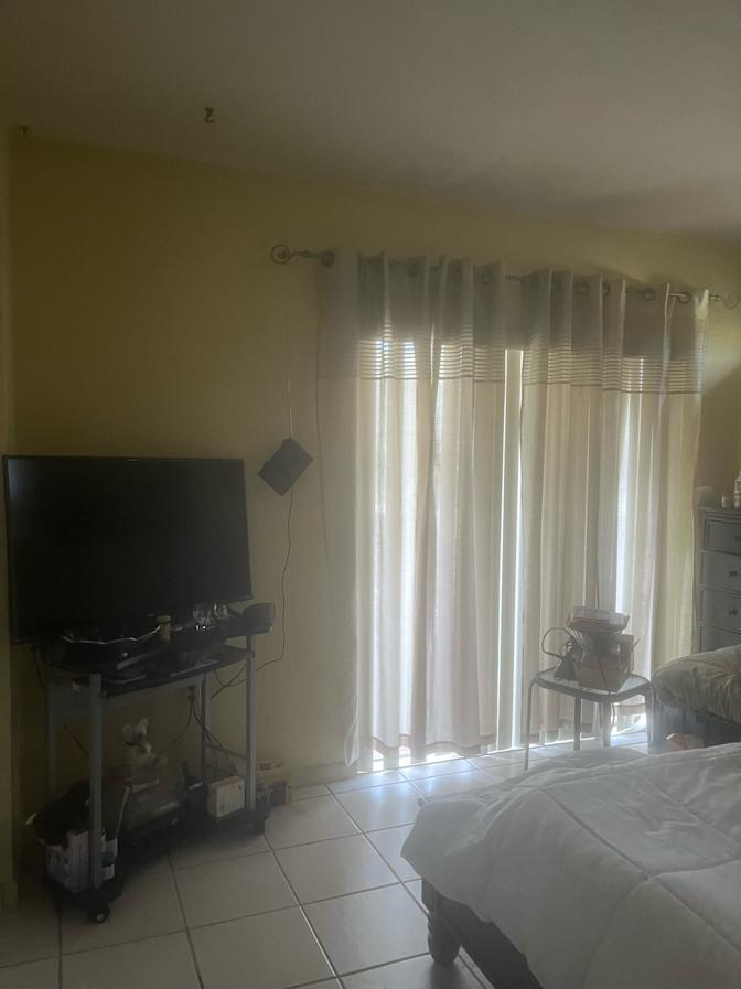Shirley's room
