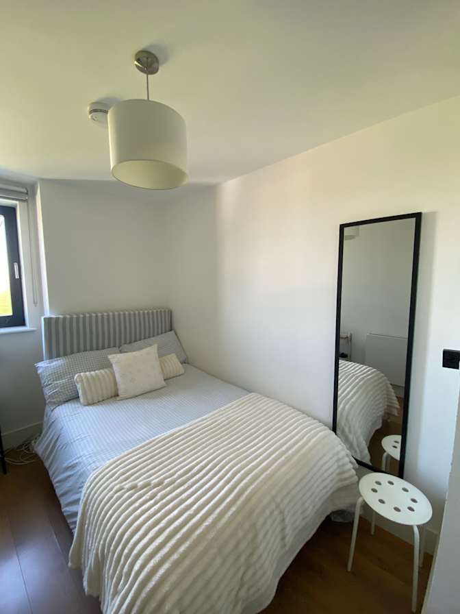 Ana Pérez Hoyos's room