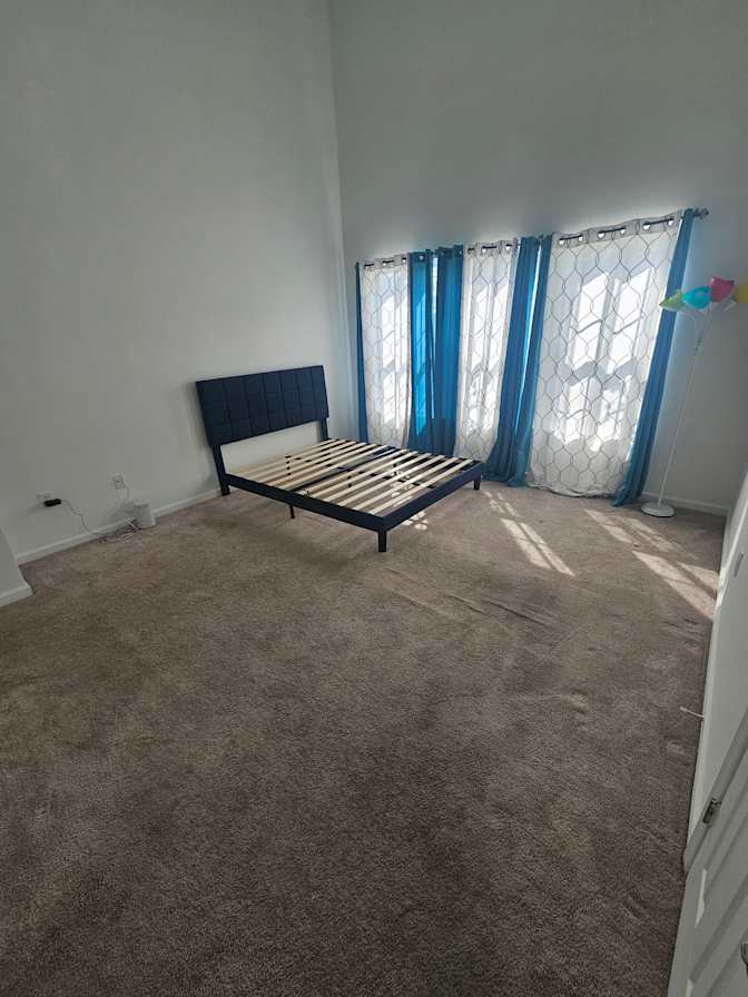 Jay Ash's room