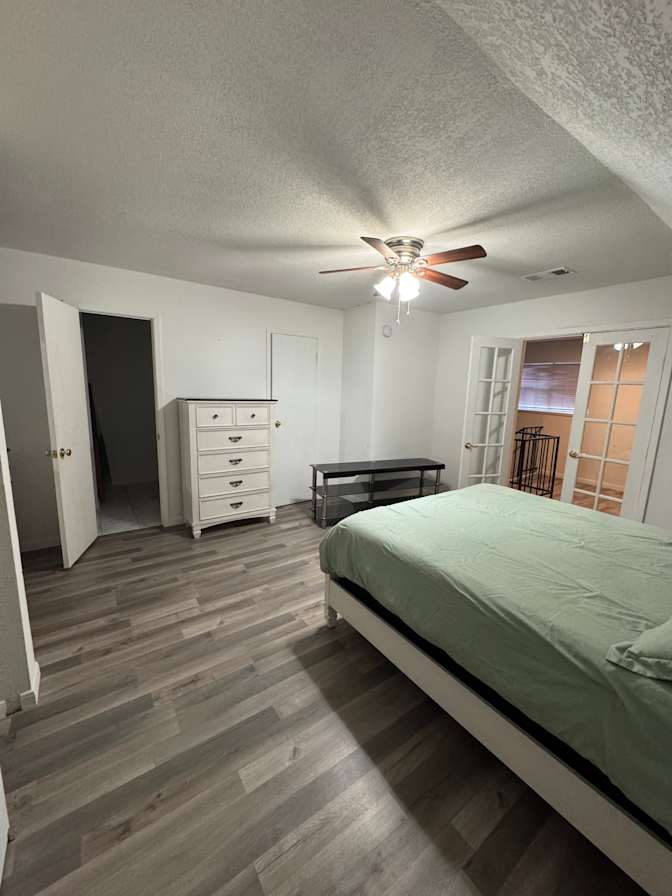 Gaby Aguilar's room