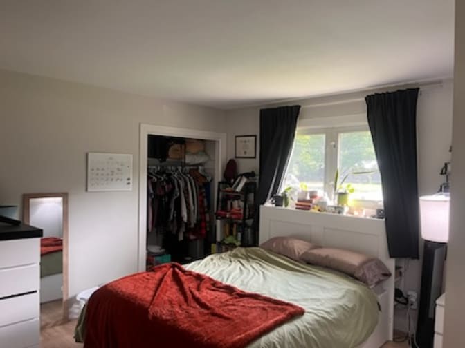 Louise's room