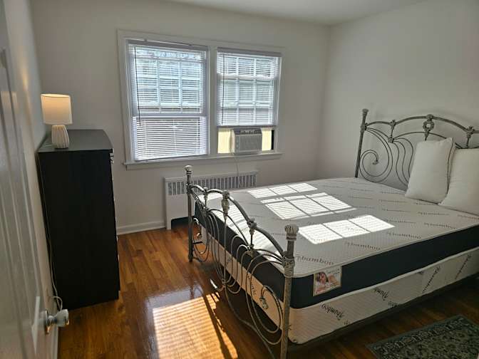 Luis's room