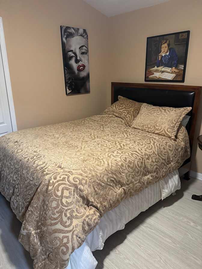 Roland's room