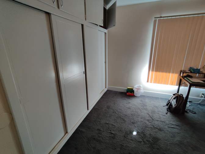 Suhash Aravindan's room
