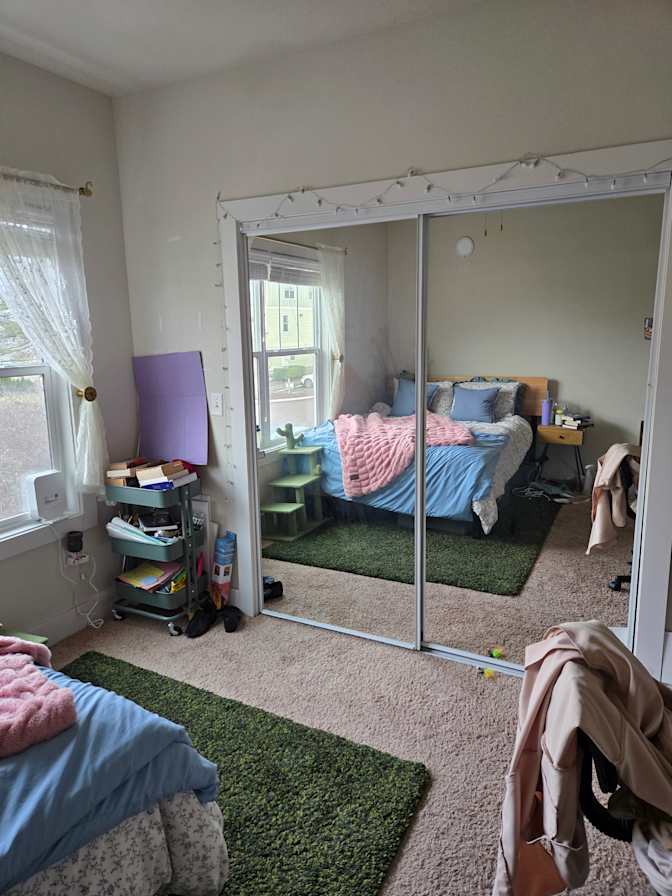 Naia's room