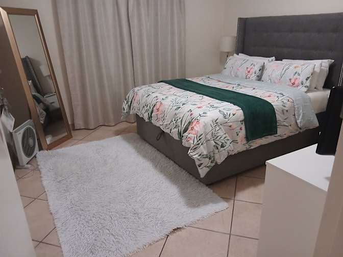 Unathi Nqayi's room