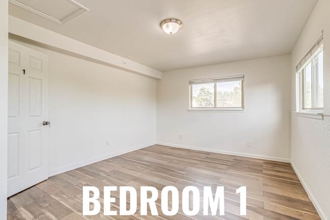 HomeCrew's room