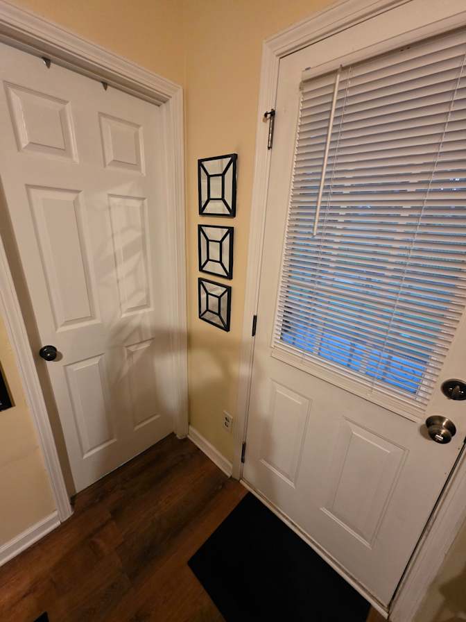 CL&C Property Management and Consulting's room