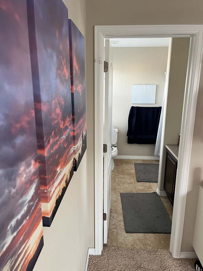 Tate's room