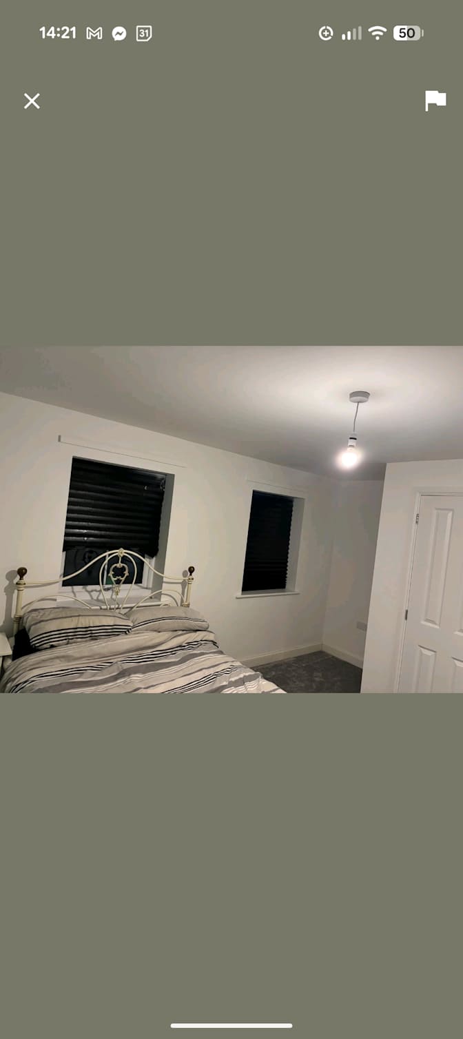 Isi's room