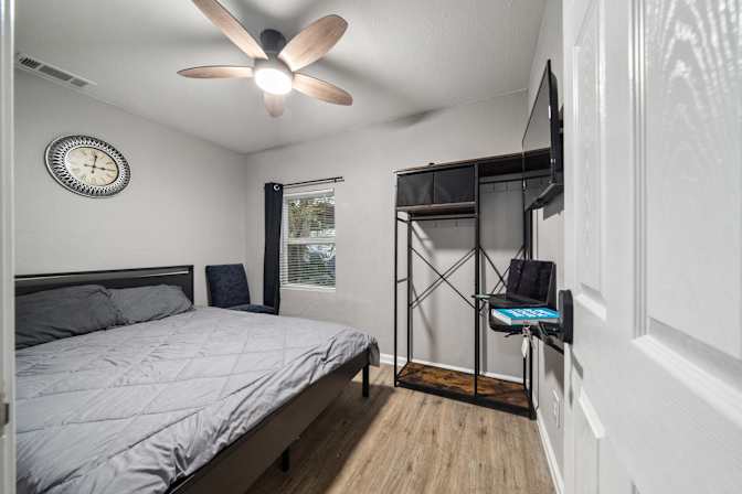 PadSplit's room