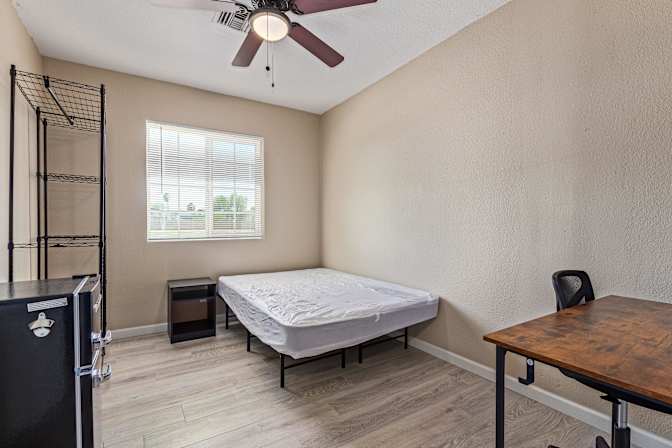 PadSplit's room