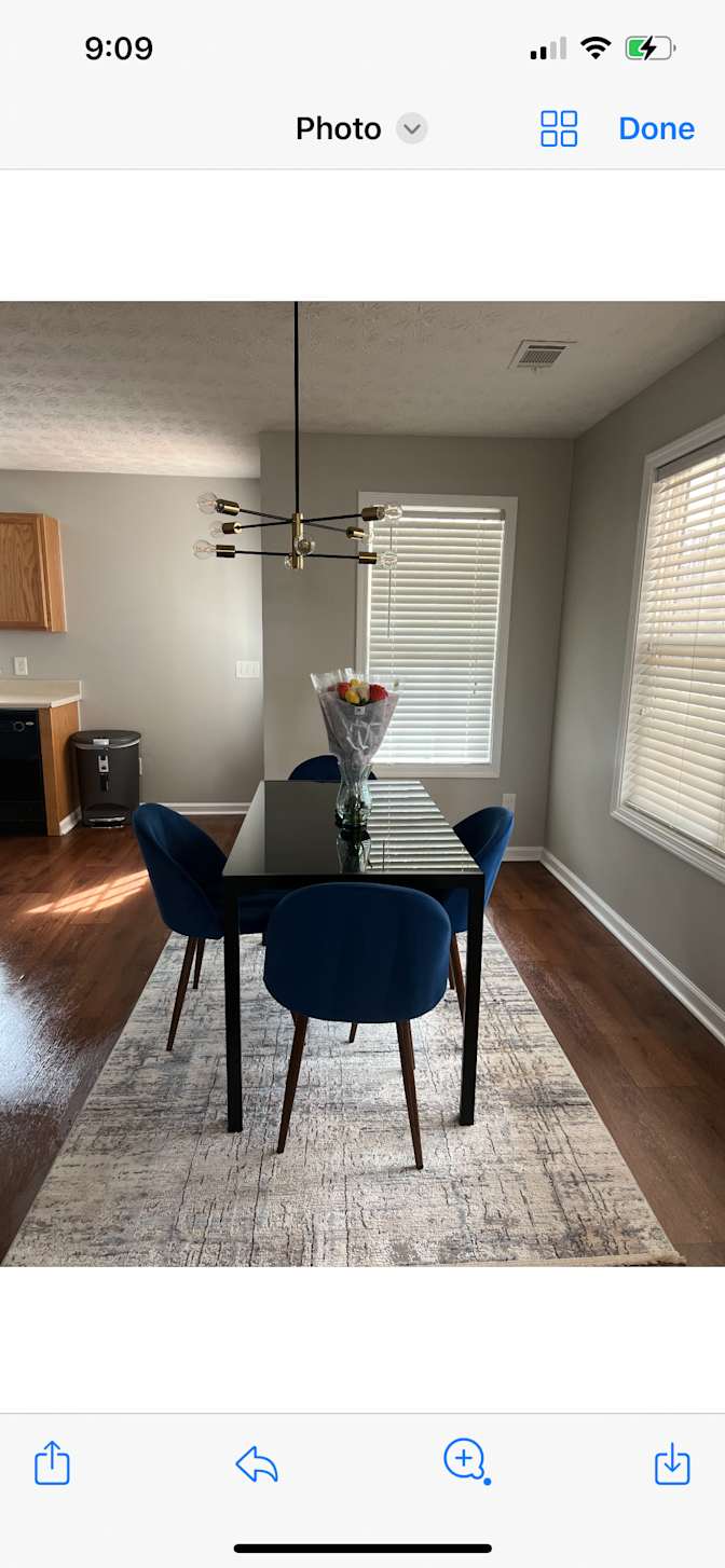 Athens room for rent's room