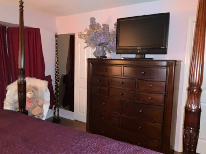 Glenn's room
