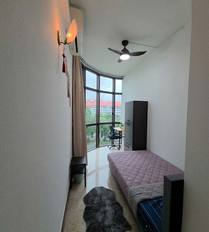 Sunny's room