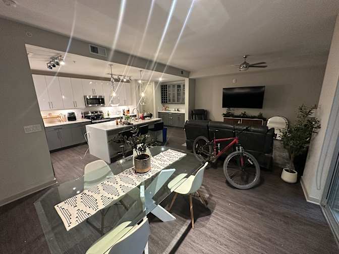 alexis's room