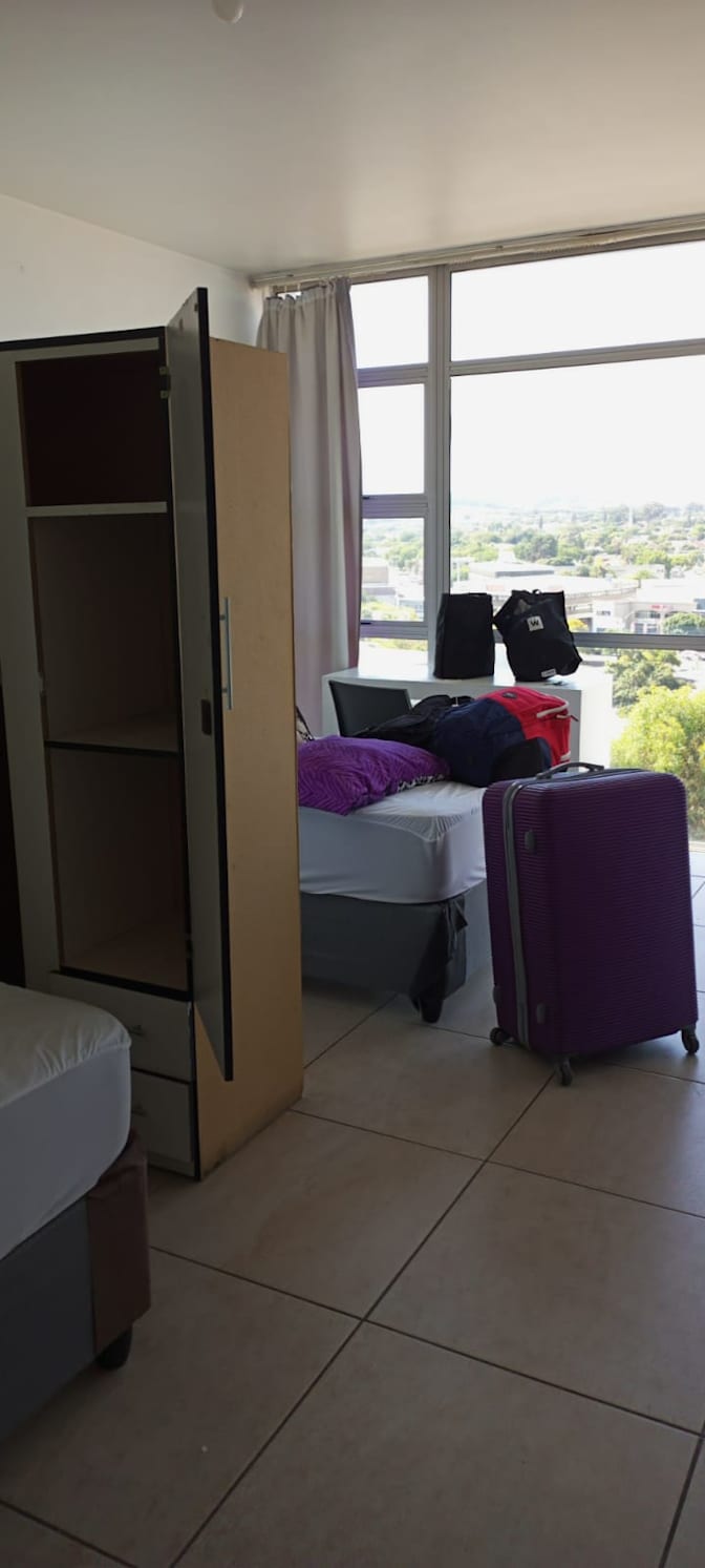 Slindile's room