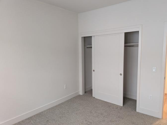 Javran's room