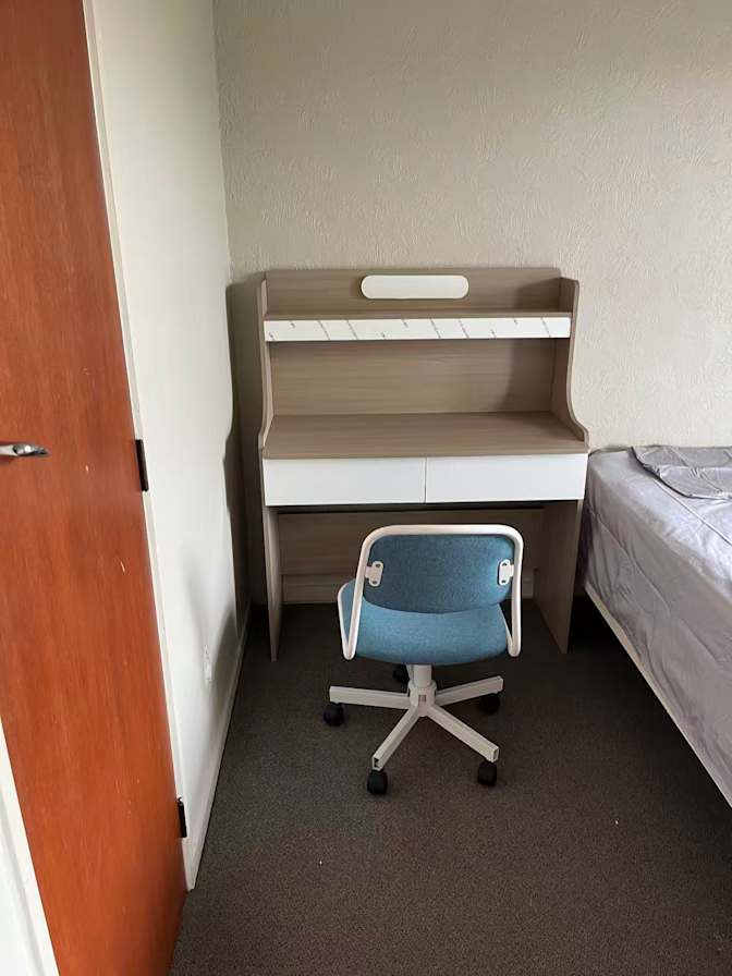 ShanZhong Zhao's room
