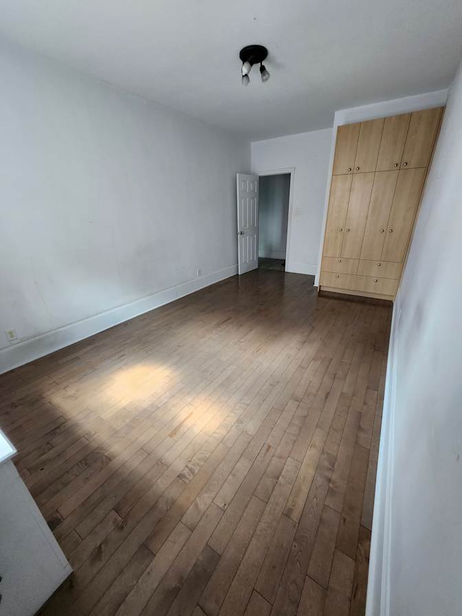Nozzy's room