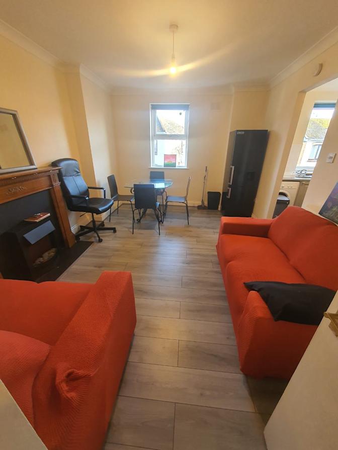 Sebastián's room