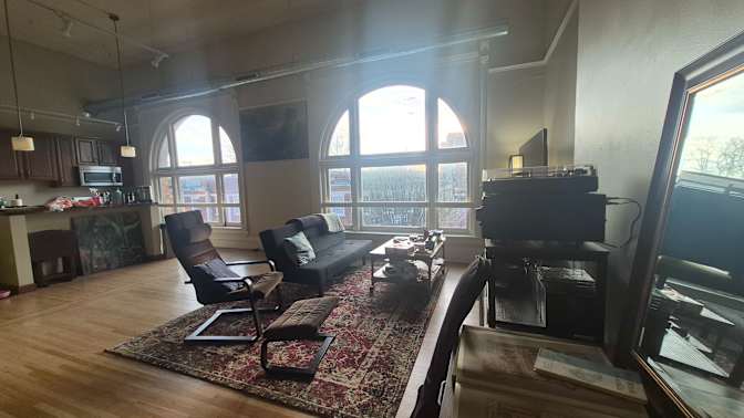 Emily Davis's room