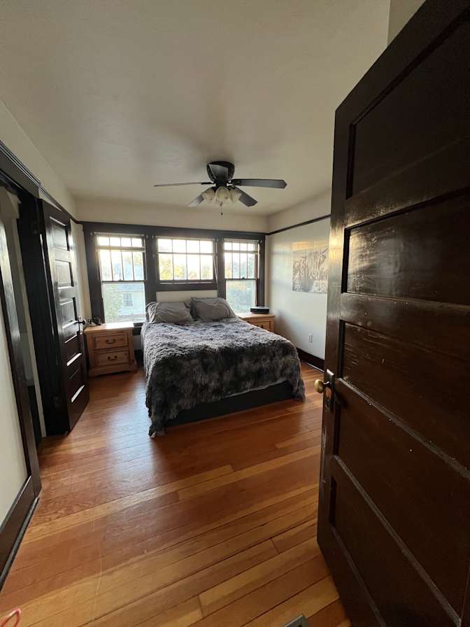 Toni's room
