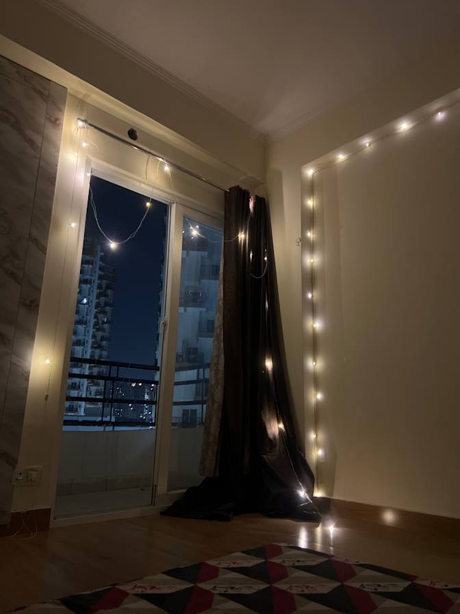 Shaurya Pratap's room