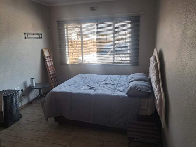 Thabang Ngwalepane's room