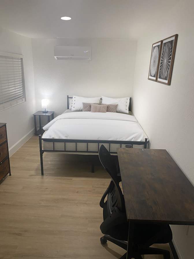 PadSplit's room