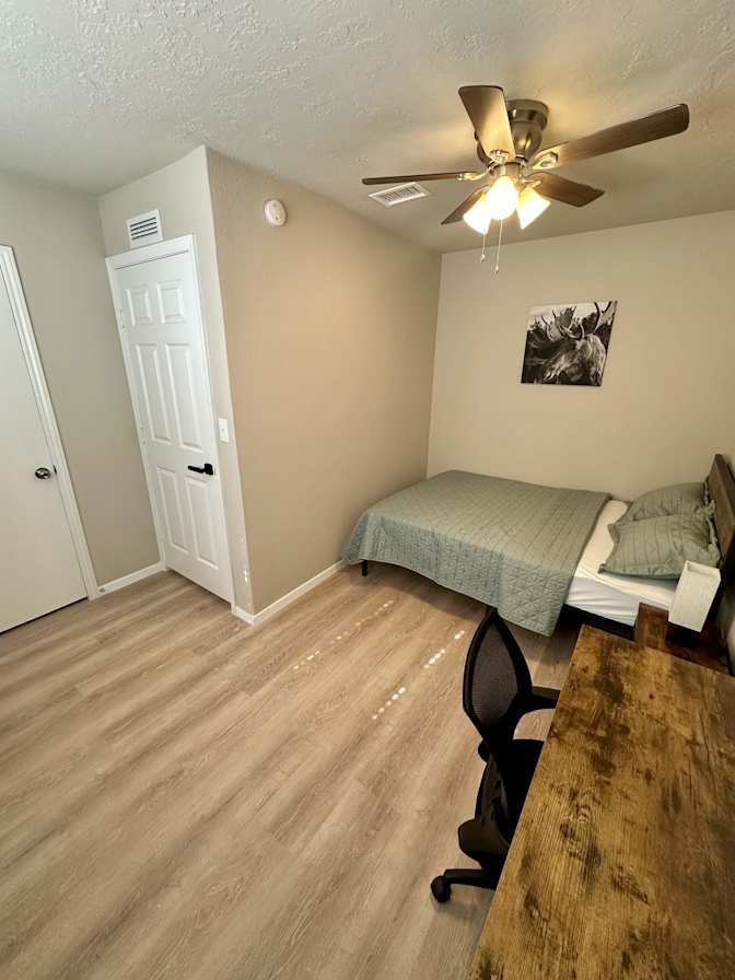PadSplit's room