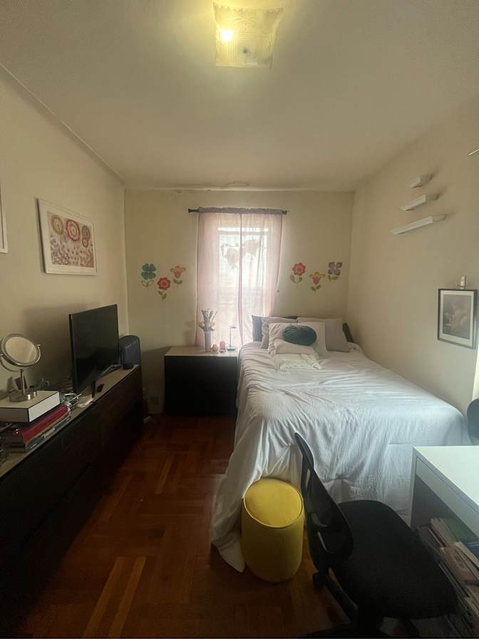 Bee's room