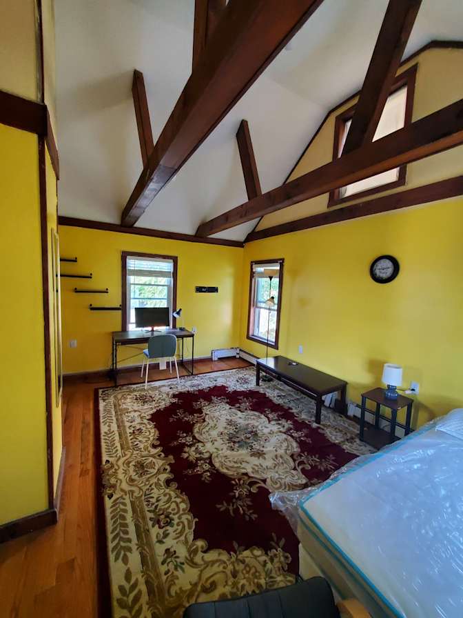Ali's room